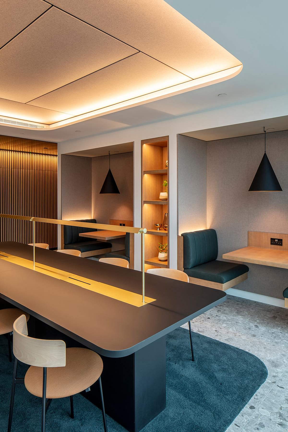Simpson Thatcher & Bartlett office interior, London