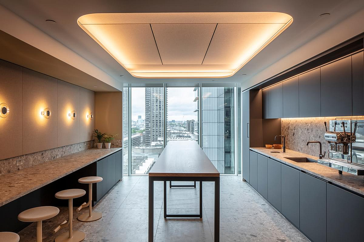 Simpson Thatcher & Bartlett office interior, London