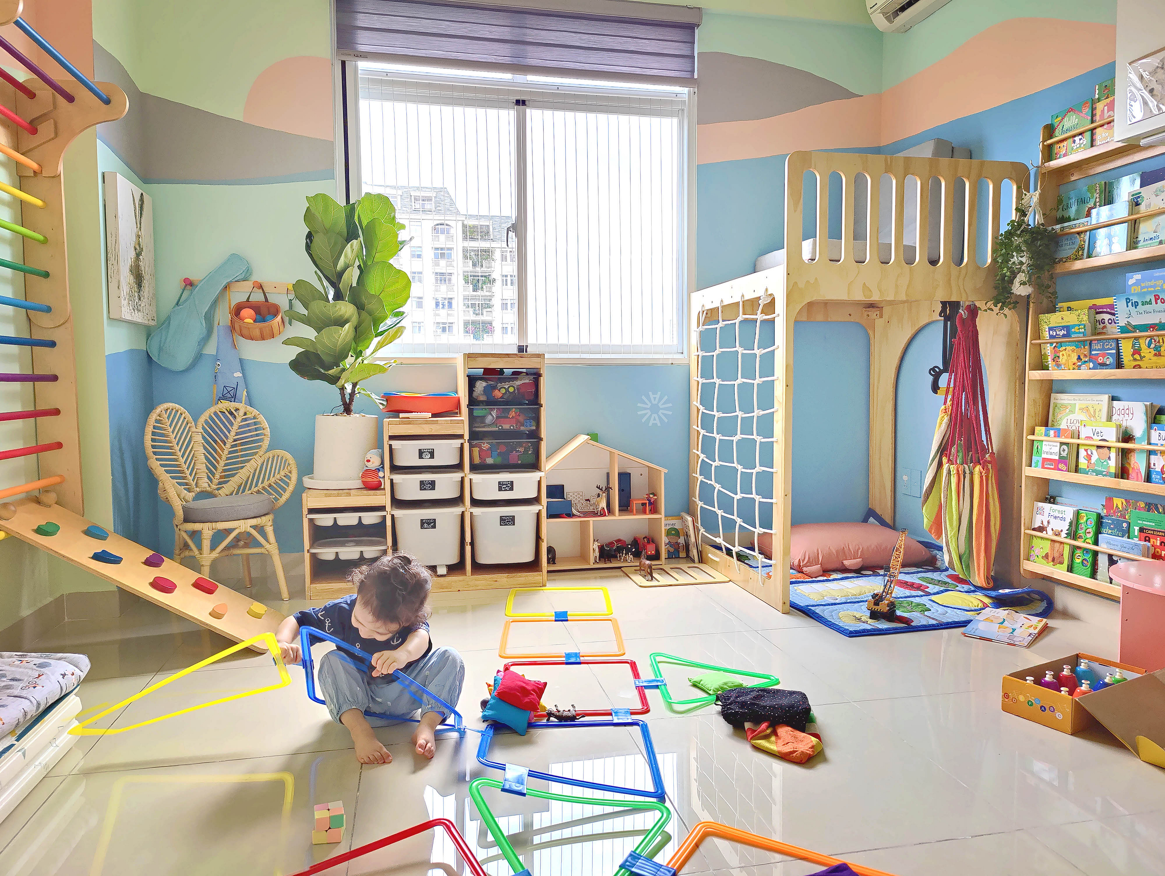 Petite Aykla kids' playroom